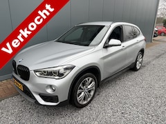 BMW X1 - sDrive18i Automaat Executive Sportline