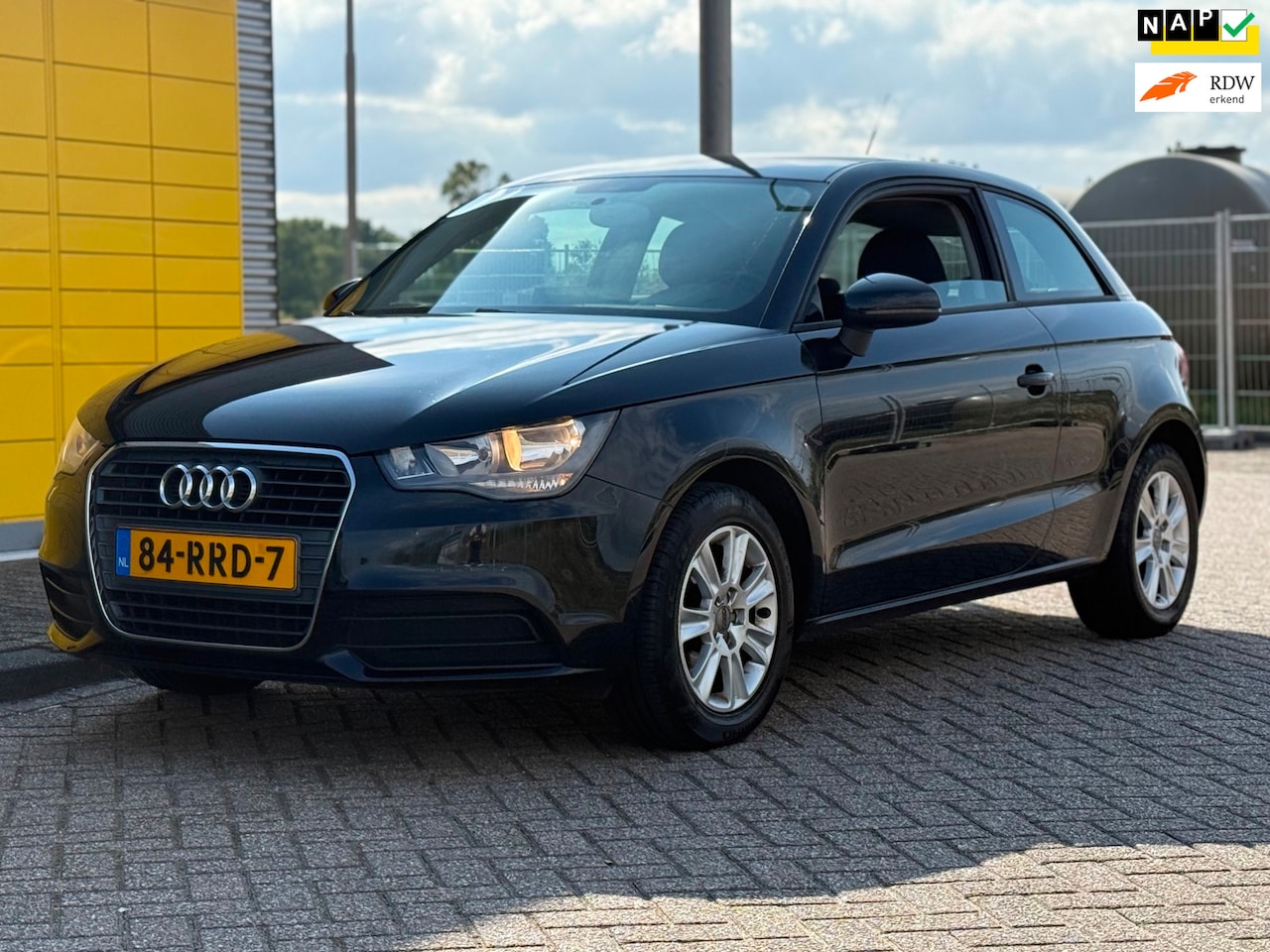 Audi A1 - 1.2 TFSI Attraction Pro Line Business Navigatie NAP 1e eigenaar - AutoWereld.nl