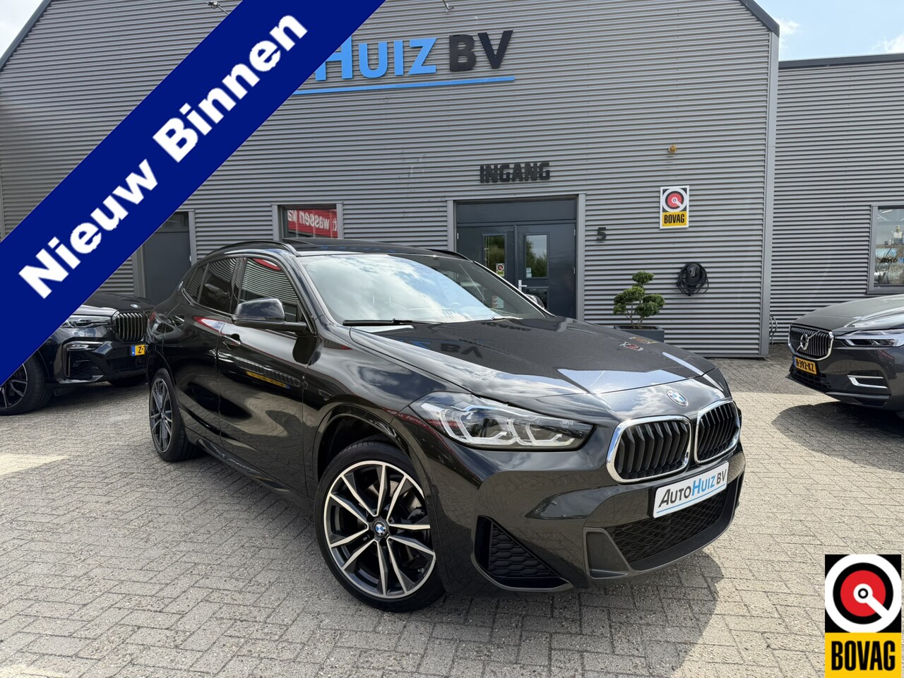 BMW X2 - xDrive25e High Executive M Sport Panoramadak Leder 19 Inch Harman-Kardon ACC Elek Stoelver - AutoWereld.nl