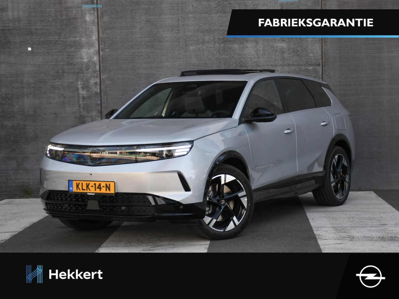 Opel Grandland Electric - GS 97kWh 231pk Automaat PANO-DAK | FOCAL | DODE HOEK | ADAP. CRUISE | DRAADLOOS OPLADEN | - AutoWereld.nl