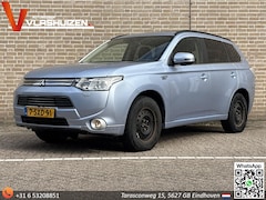 Mitsubishi Outlander - 2.0 PHEV instyle | Leder | Pano | Climate | Cruise | Navi | PDC |
