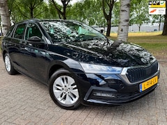Skoda Octavia Combi - 1.0 e-TSI Ambition automaat