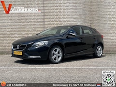 Volvo V40 - 1.6 D2 Momentum | Climate | Cruise | Navi | PDC | Stoelverwarming | APK 01-2027 |