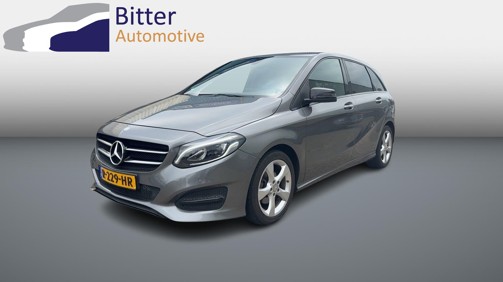 Mercedes-Benz B-klasse - 180 Prestige Automaat|Sportstoelen|Trekhaak. - AutoWereld.nl