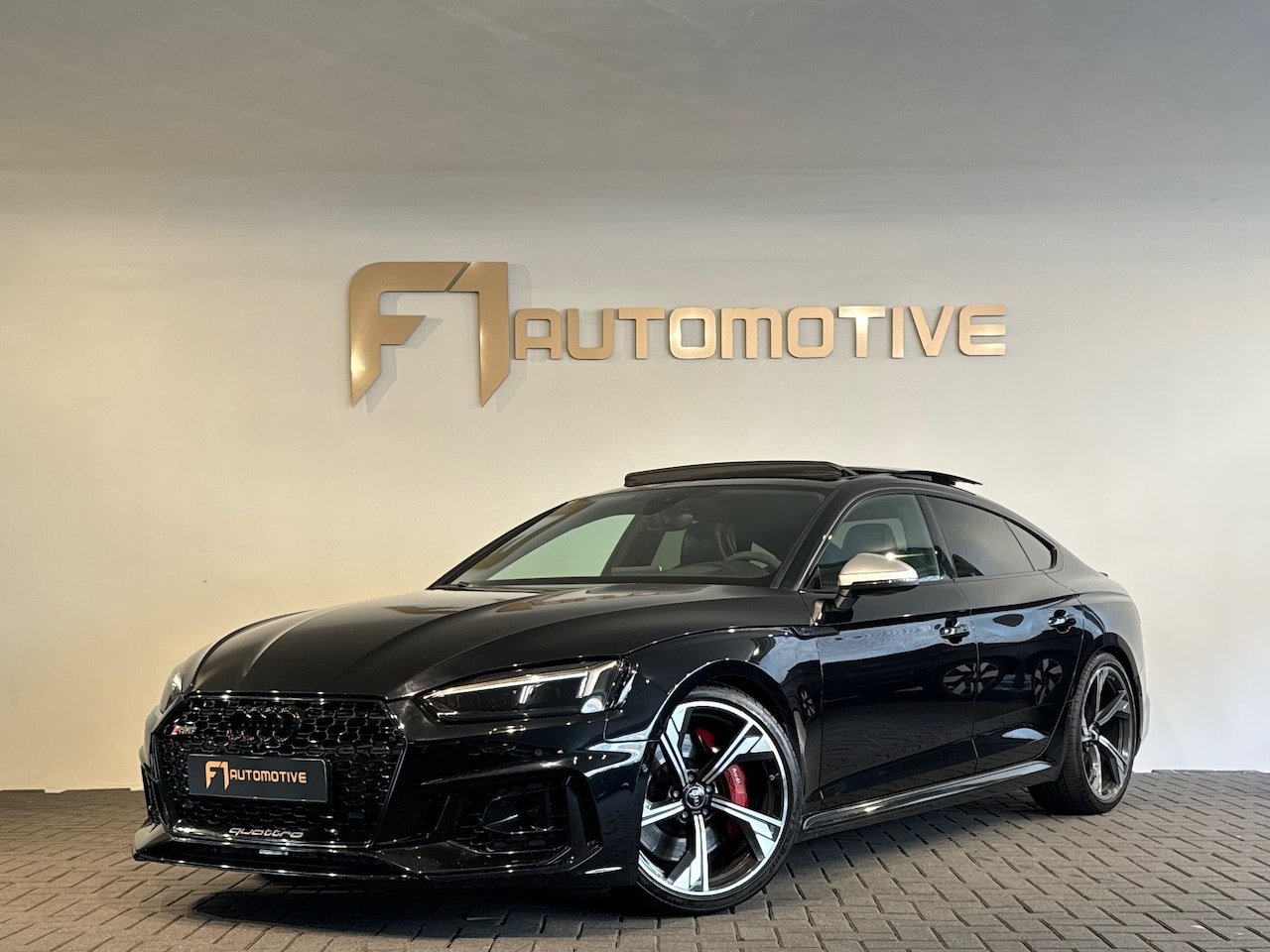 Audi RS5 - Sportback 2.9 TFSI quattro Pano|HuD|B&O|Memory|Keyless - AutoWereld.nl