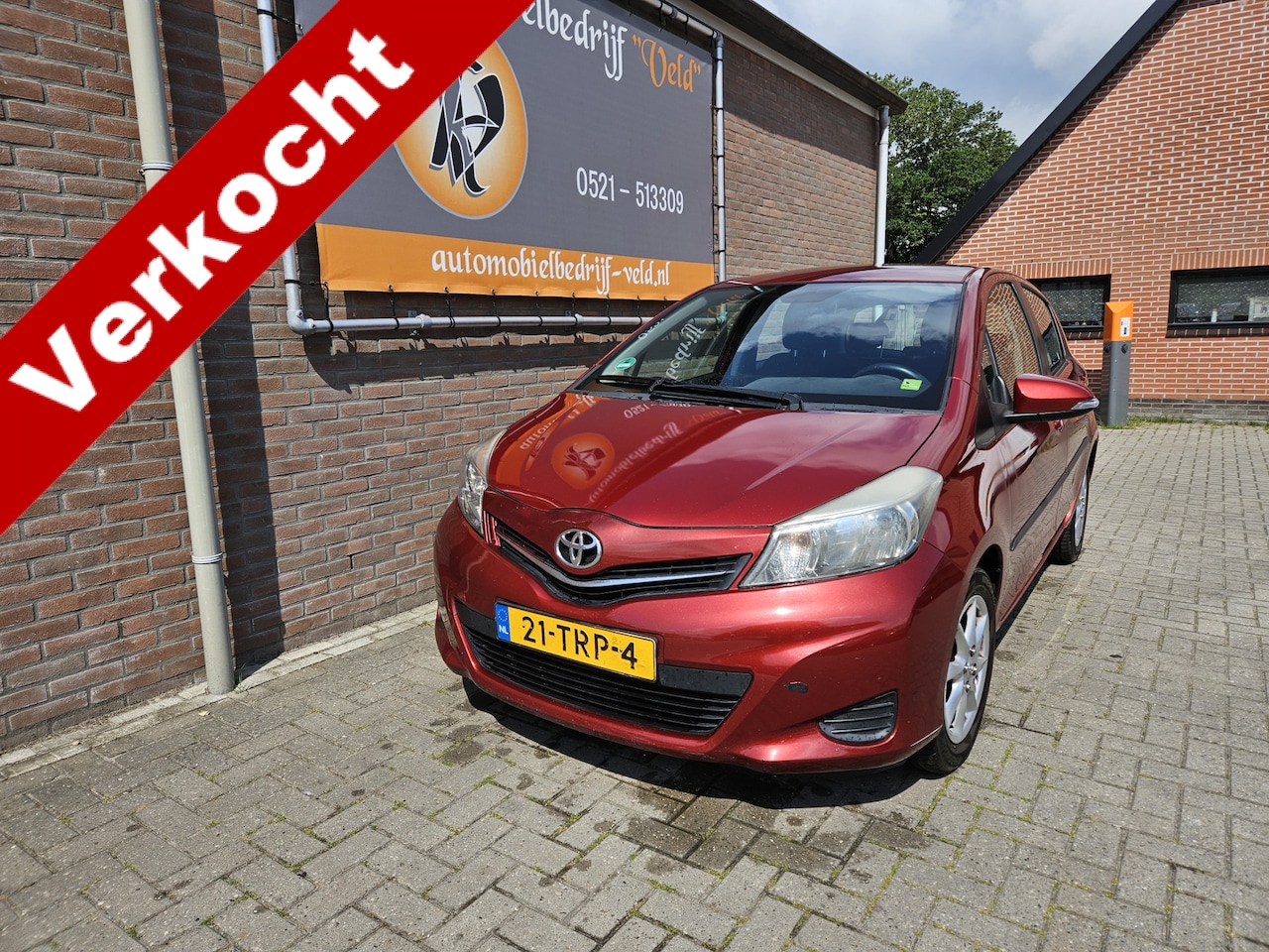 Toyota Yaris - 1.3 VVT-i Aspiration 1.3 VVT-i Aspiration - AutoWereld.nl