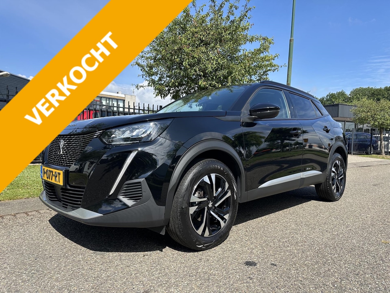 Peugeot 2008 - 1.2 Puretech 100pk Allure Trekhaak 35.603 KM NL-Auto - AutoWereld.nl