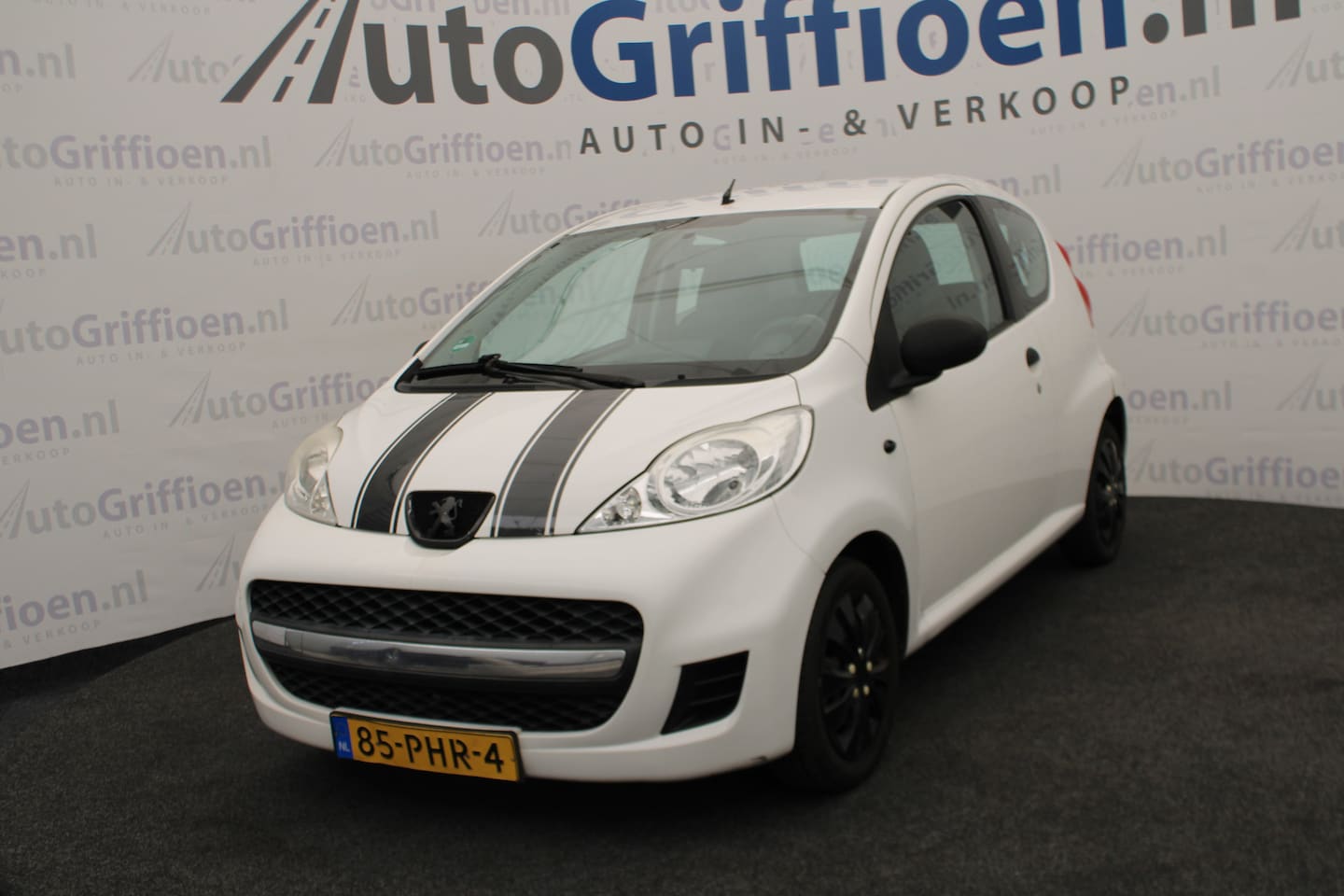 Peugeot 107 - 1.0-12V XR nette 3-deurs - AutoWereld.nl