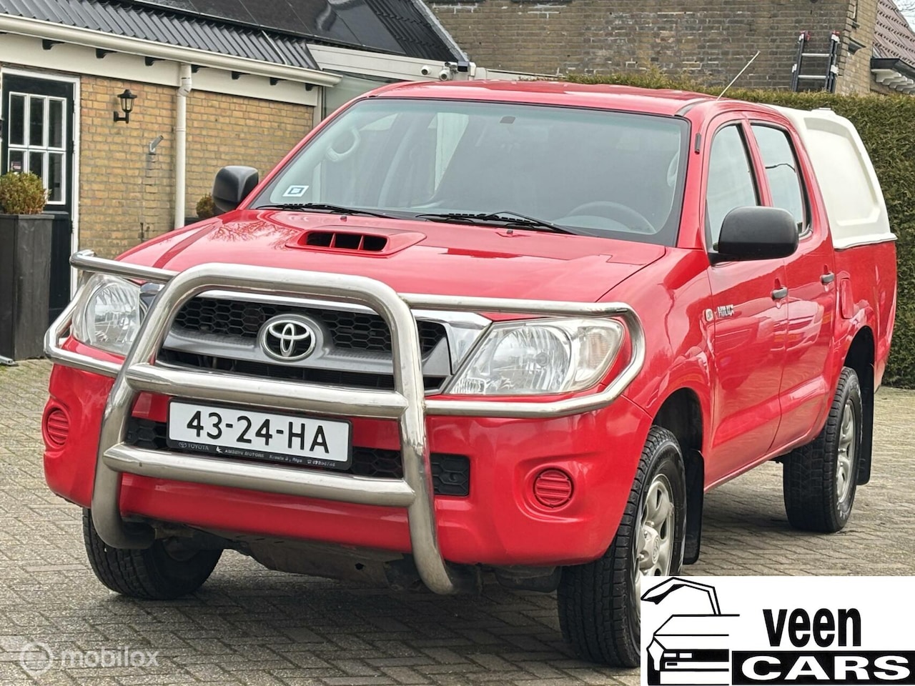 Toyota HiLux - 2.5 D-4D VX DC ((4x4, airco, ect)) - AutoWereld.nl