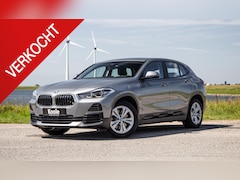 BMW X2 - xDrive25e Executive CAMERA / LEDER / PLUG IN HYBRID / STOELVERWARMING / DEALER ONDERHOUDEN