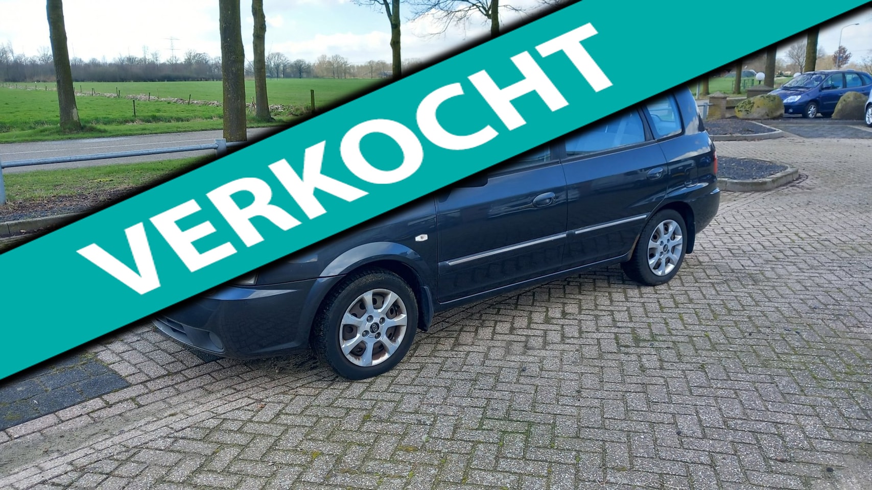 Kia Carens - 1.6-16V LX airco - AutoWereld.nl