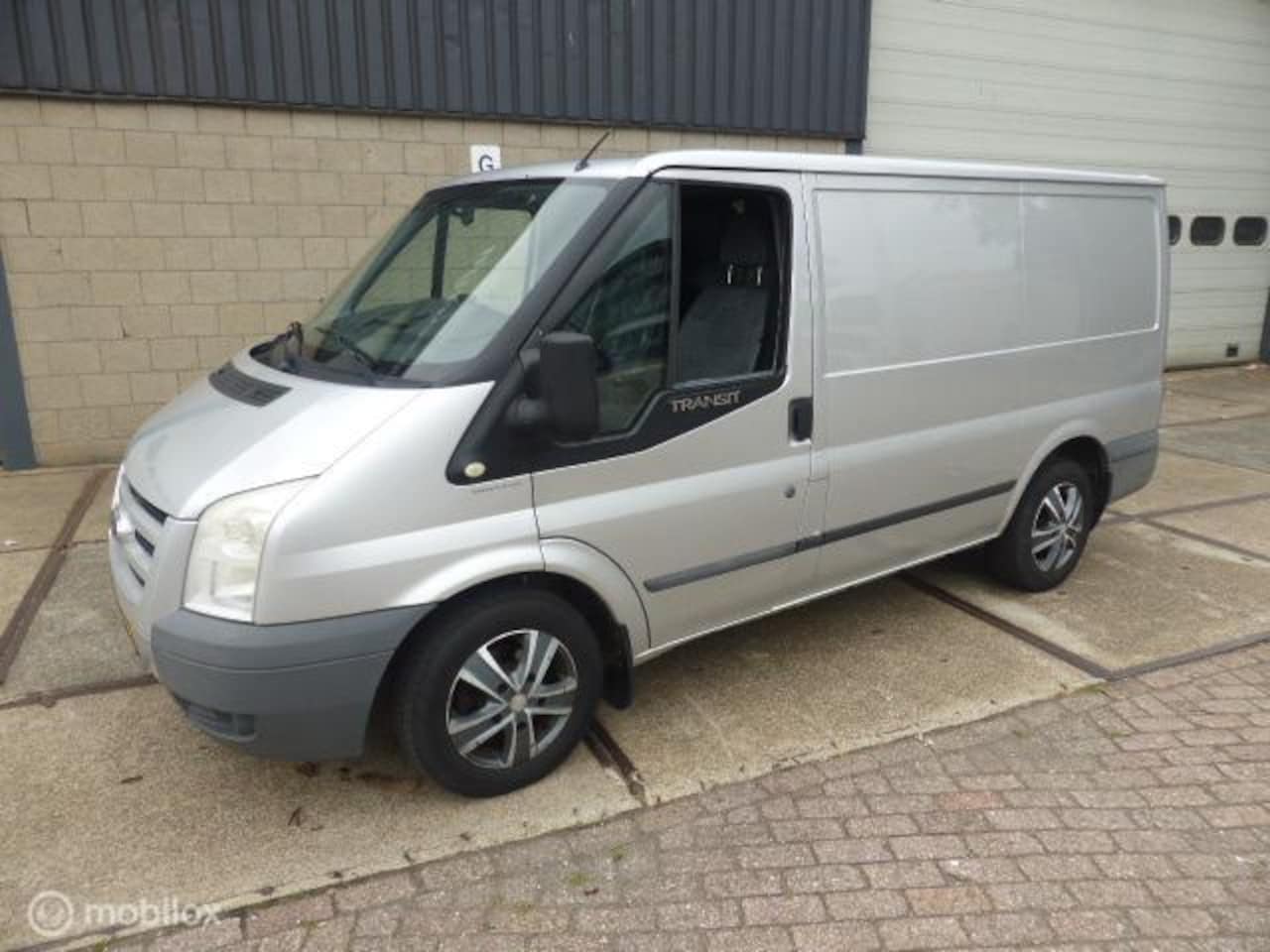 Ford Transit - 260S 2.2 TDCI Ambiente - AutoWereld.nl