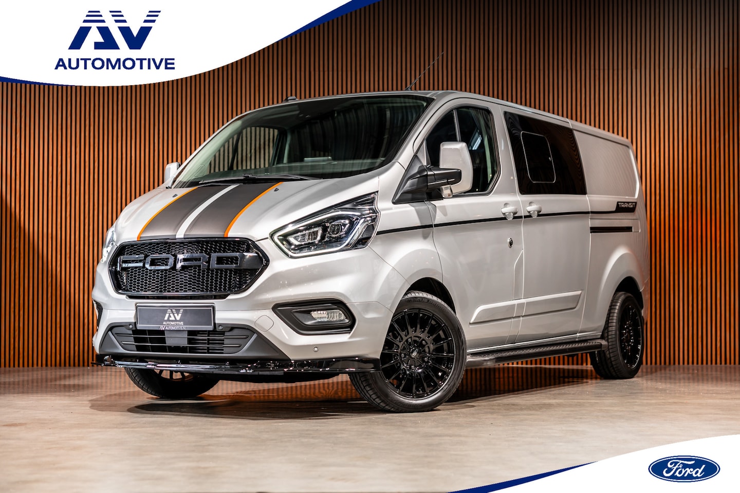 Ford Transit Custom - 300 2.0 TDCI 170 PK L2H1 Limited DC | Bi-Xenon | ACC | L+R Schuifdeur | CarPlay | Camera | - AutoWereld.nl