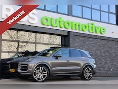 Porsche Cayenne - 3.0 E-Hybrid | NAP | PANO | HUD | MEMORY | SPORTUITLAAT | BOSE | STUURVERW |