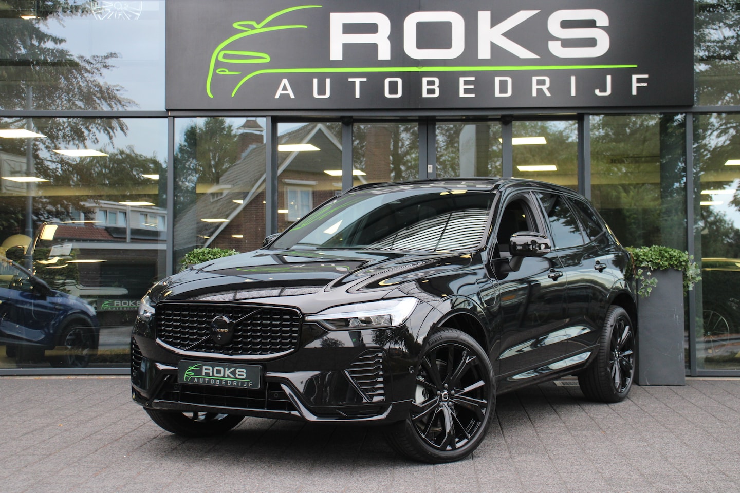 Volvo XC60 - 2.0 T6 Plug-in hybrid AWD Ultra Dark 2.0 T6 Plug-in hybrid AWD Ultra Dark - AutoWereld.nl