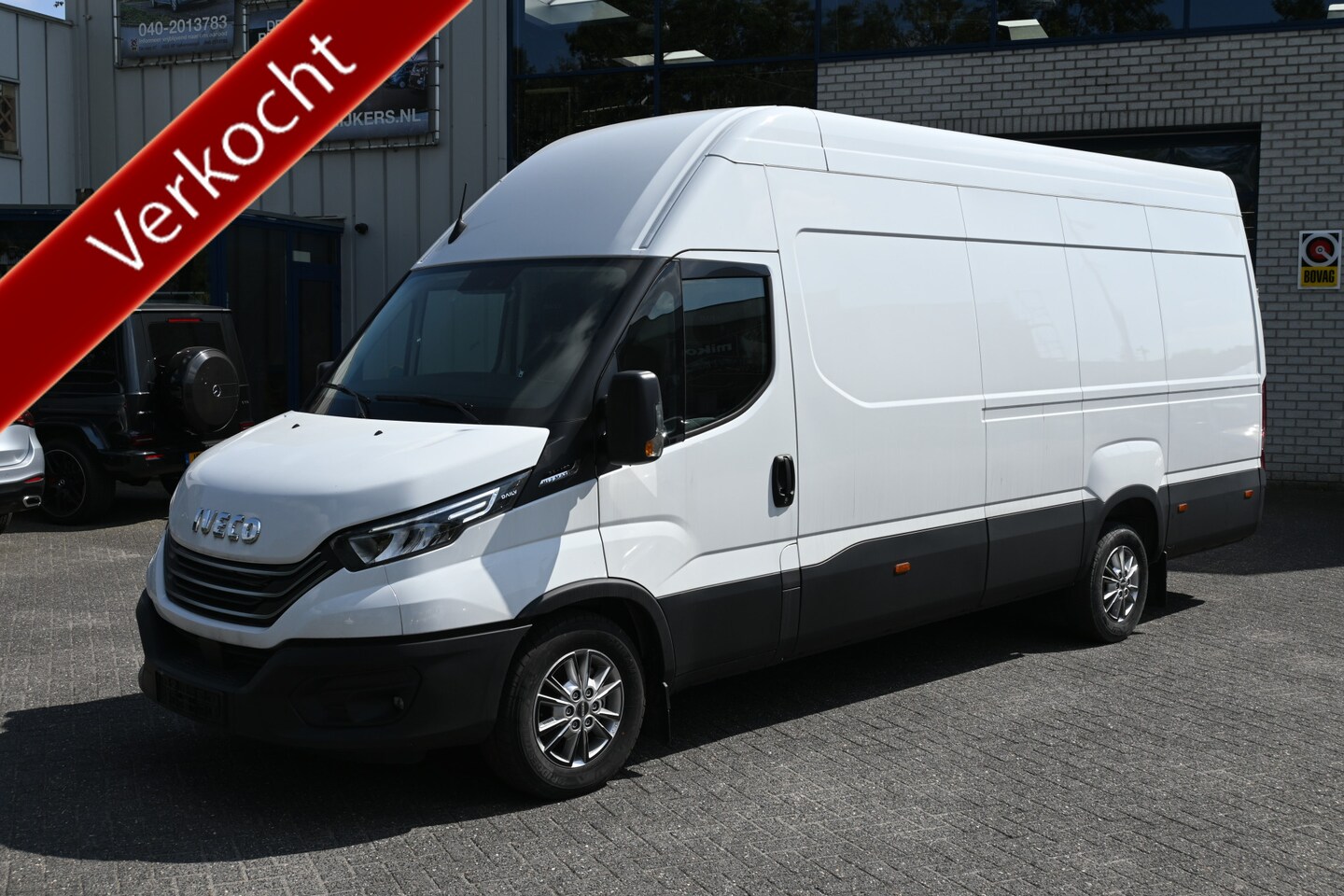 Iveco Daily - 35S18 L4H3 Maxi 3.0 180 pk Hi-Matic LED, ACC, Geveerde stoel, Camera, Navigatie - AutoWereld.nl