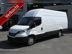 Iveco Daily - 35S18 L4H3 Maxi 3.0 180 pk Hi-Matic LED, ACC, Geveerde stoel, Camera, Navigatie