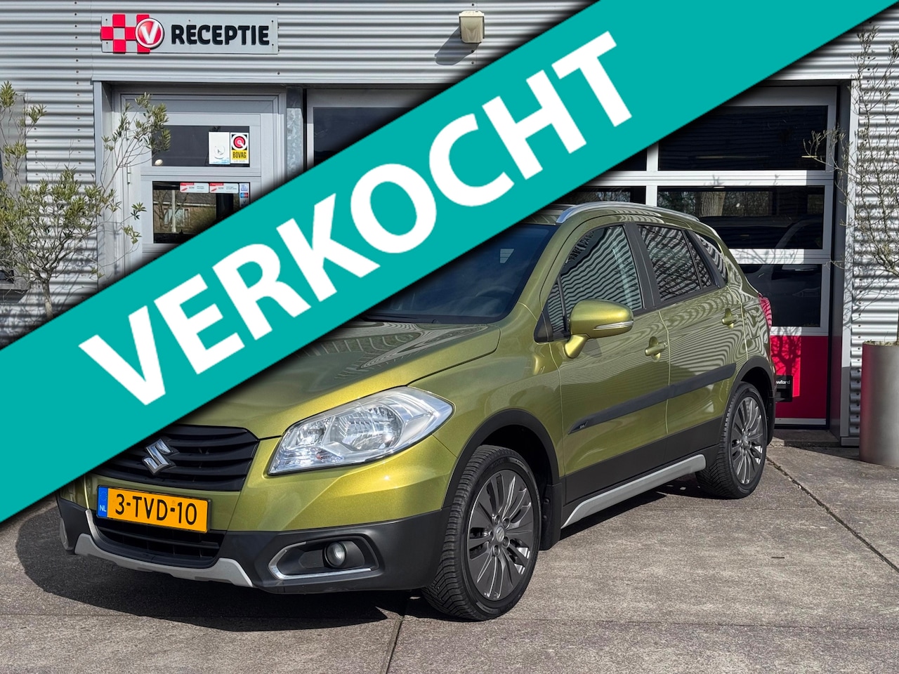 Suzuki SX4 S-Cross - 1.6 Exclusive Schuifdak / Cruise / Clima / Trekhaak / Org-Ned - AutoWereld.nl