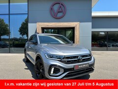 Volkswagen T-Roc - 1.5 TSI 150pk DSG R-Line | Black Style | Camera | Keyless | Elek. Achterklep | Dode hoek |
