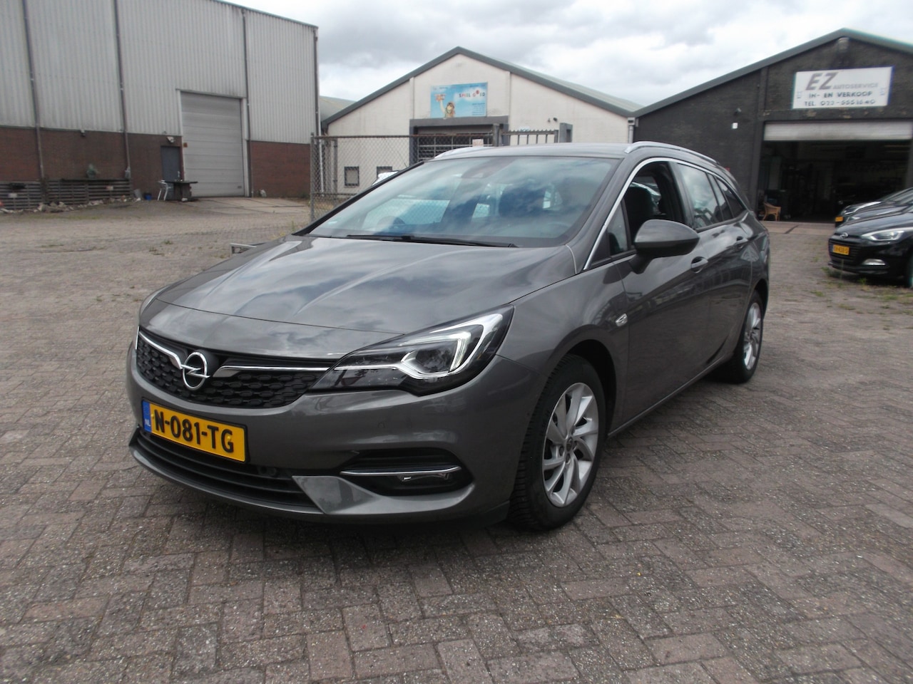 Opel Astra Sports Tourer - 1.2 Edition 107 kw - AutoWereld.nl
