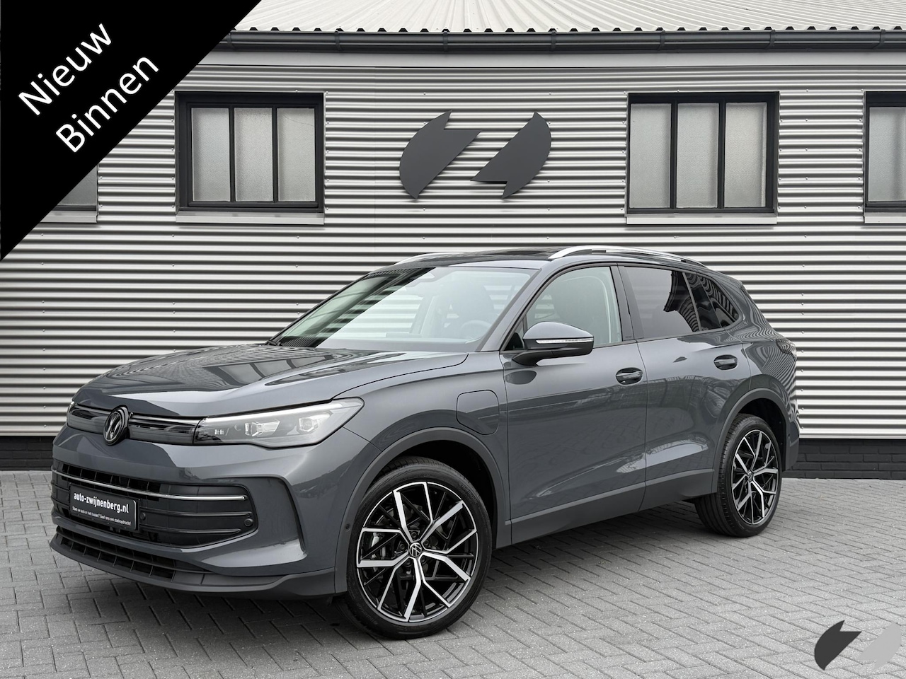 Volkswagen Tiguan - 1.5 eHybrid R-Line Edition 1.5 eHybrid R-Line Edition - AutoWereld.nl