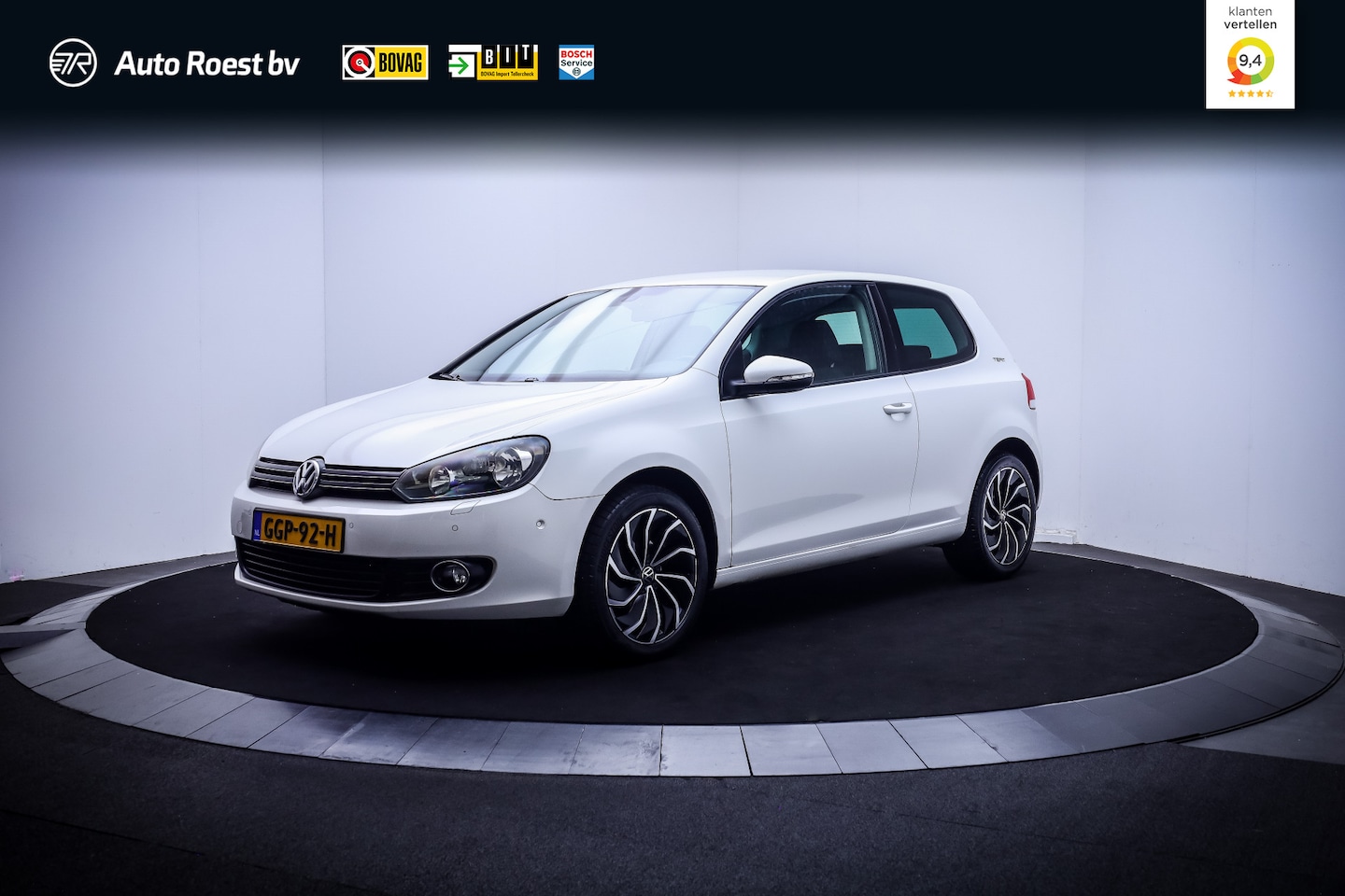 Volkswagen Golf - 1.2 TSI Tour II CARPLAY | STOELVERW | CLIMA | CRUISE | PDC V+A | LMV 17'' - AutoWereld.nl