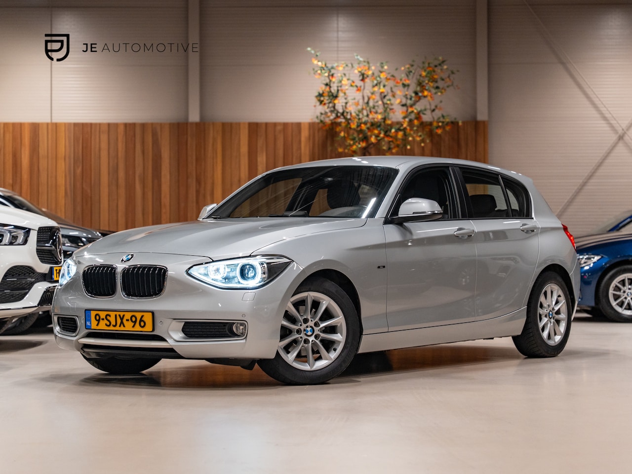 BMW 1-serie - 116i EDE Executive 116i 136PK EDE Executive, Navi, Bluetooth/Tel, Led/Xenon, Clima, Multistuur, Cruise, Volle - AutoWereld.nl