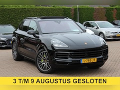Porsche Cayenne - 3.0 E-Hybrid / Panoramadak / Camera / Head-up / Leder / 21'' / Luchtvering / Bose / Sportu