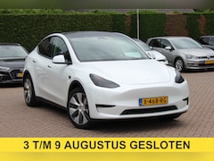 Tesla Model Y - RWD 58 kWh / Autopilot / Panormadak / Camera / Premium Audio / 19'' / Navigatie