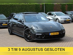 Porsche Panamera Sport Turismo - 4.0 GTS / Panoramadak / Camera / Luchtvering / Softclose / Bose / Keyless / 21'' / Sportch