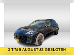 Porsche Cayenne - 3.0 E-Hybrid / Trekhaak / Panoramadak / 360Camera / Achtasbesturing / Softclose / Adaptiev