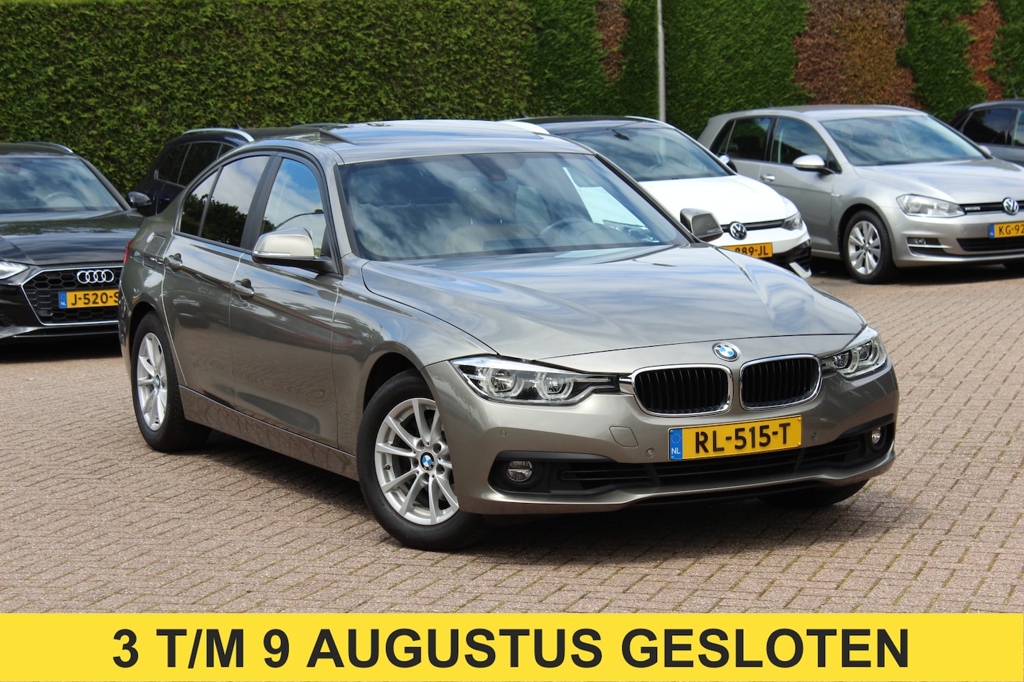 BMW 3-serie - 320i Corporate Lease High Executive / Trekhaak / Schuifdak / Leder / Navigatie / Parkeerhu - AutoWereld.nl