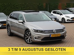 Volkswagen Passat Variant - 1.4 TSI GTE Highline / SOH 90% / Panoramadak / Navigatie / Parkeerhulp V+A / Keyless / 18'