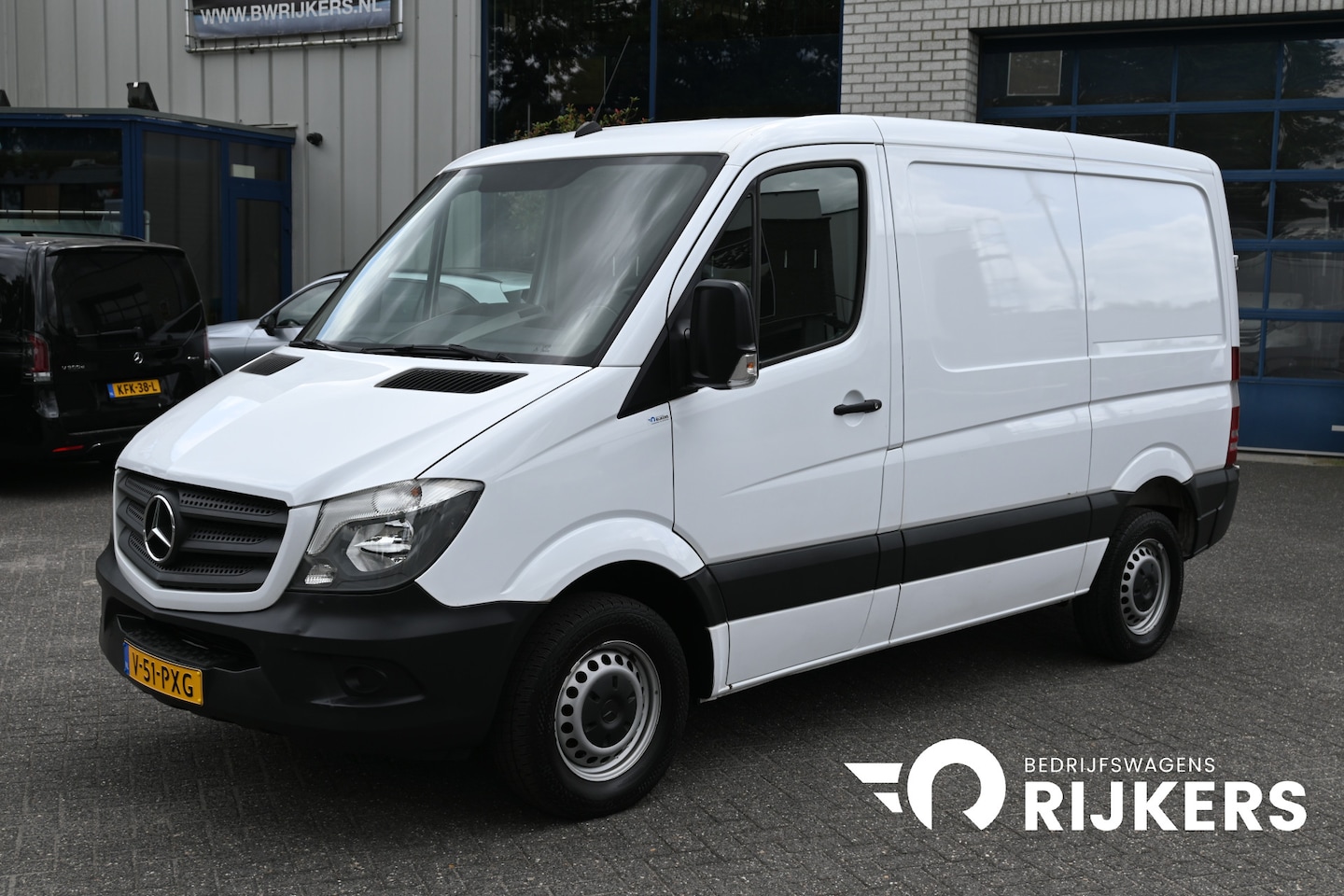 Mercedes-Benz Sprinter - 211 CDI L1H1 Euro 6 Airco, Trekhaak - AutoWereld.nl