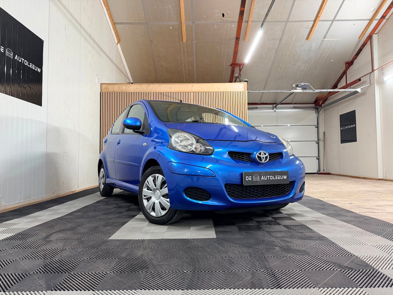 Toyota Aygo - 1.0-12V Access | Airco | NW Koppeling | 5drs | APK 03-27 - AutoWereld.nl