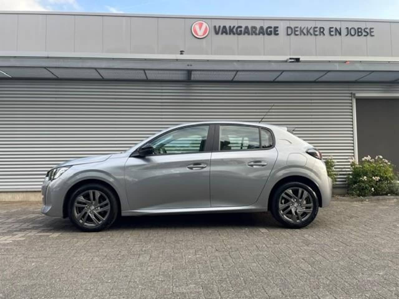 Peugeot 208 - 1.2 PureTech Active Pack|Airco|Navi|Cruise|NAP|App - AutoWereld.nl