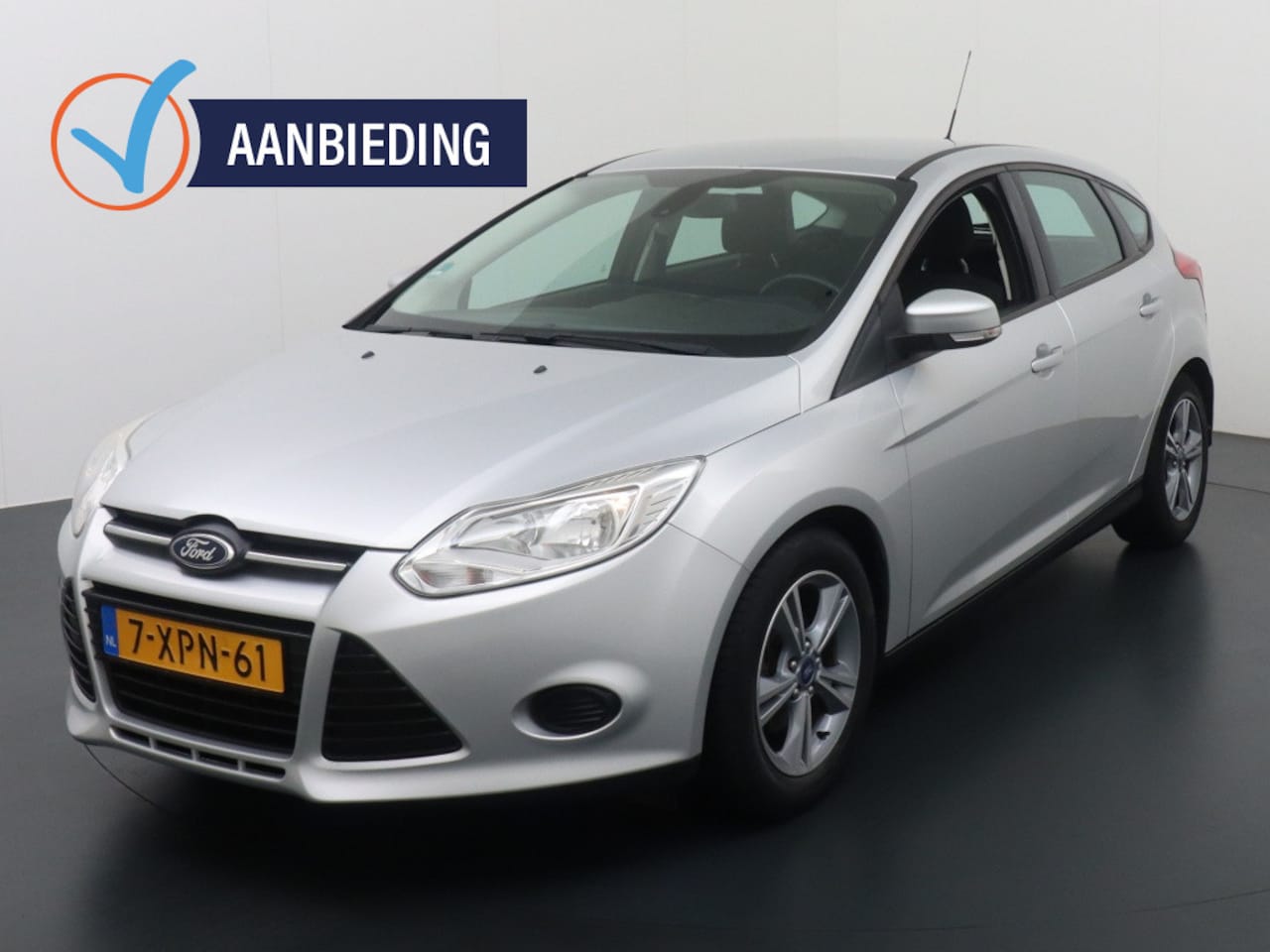 Ford Focus - 1.0 EcoB. Edition | Trekhaak | PDC | Cruise control | Bluetooth - AutoWereld.nl