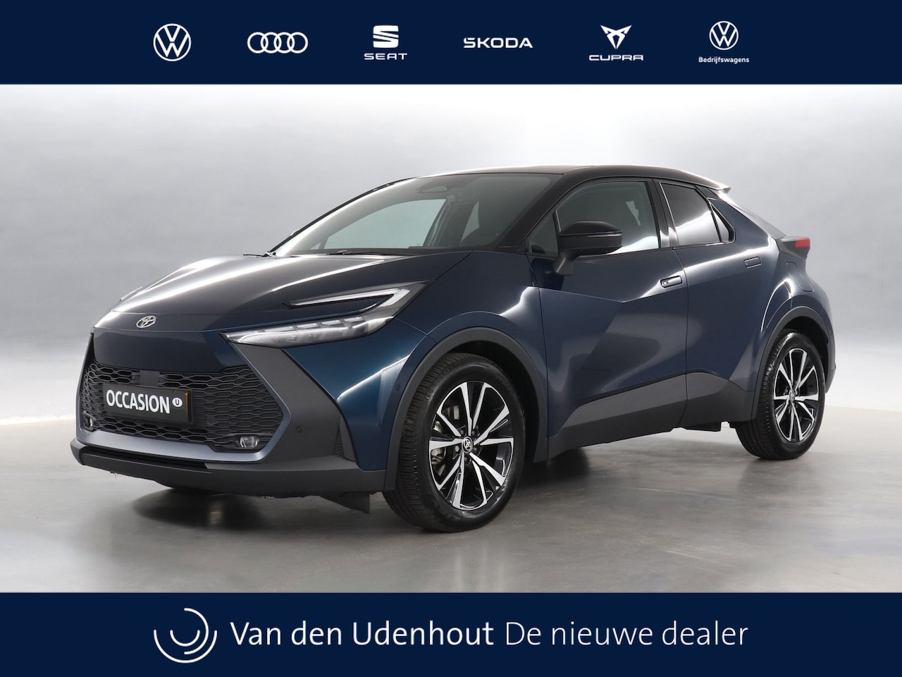 Toyota C-HR - 1.8 Hybrid 140 First Edition / Navigatie / 360 Camera - AutoWereld.nl