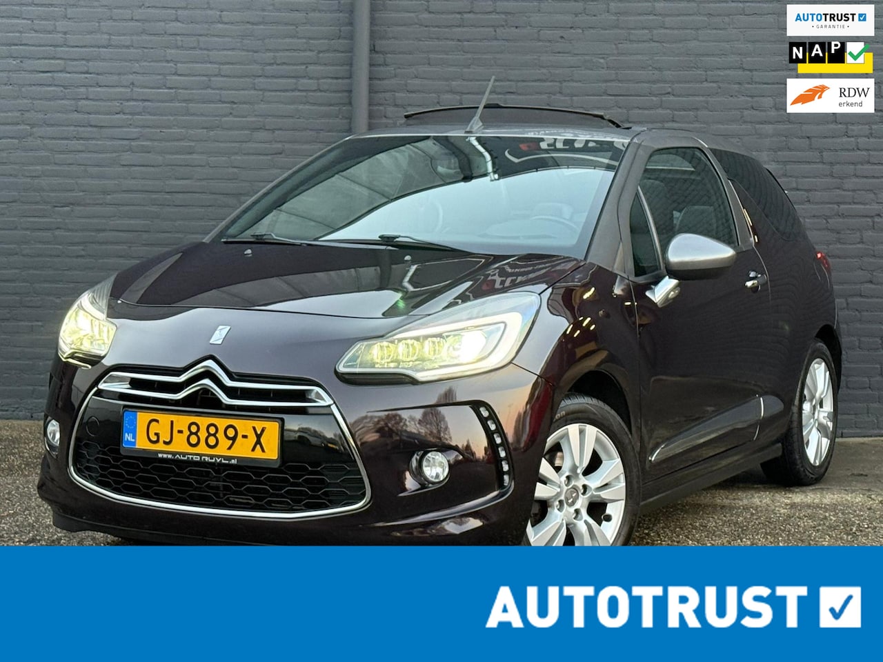 Citroën DS3 Cabrio - DS 1.2 PureTech So Chic NAVI|CAMERA|PDC|CRUISE|AIRCO|LED - AutoWereld.nl