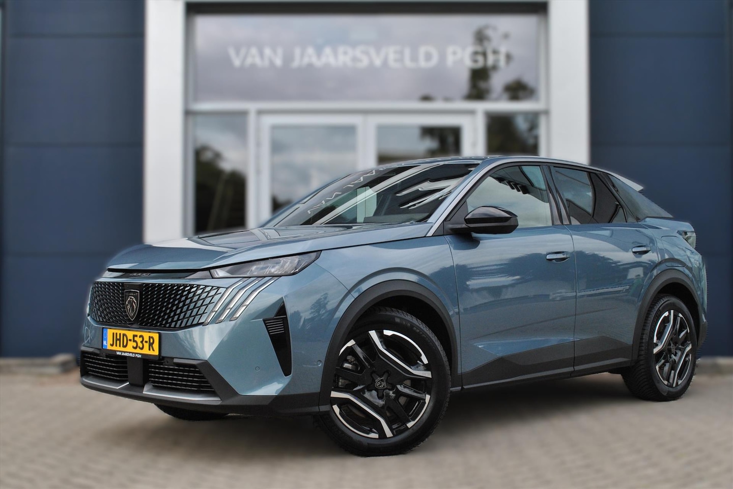 Peugeot e-3008 - Allure EV 73 kWh 210pk tot 8 jaar garantie - AutoWereld.nl