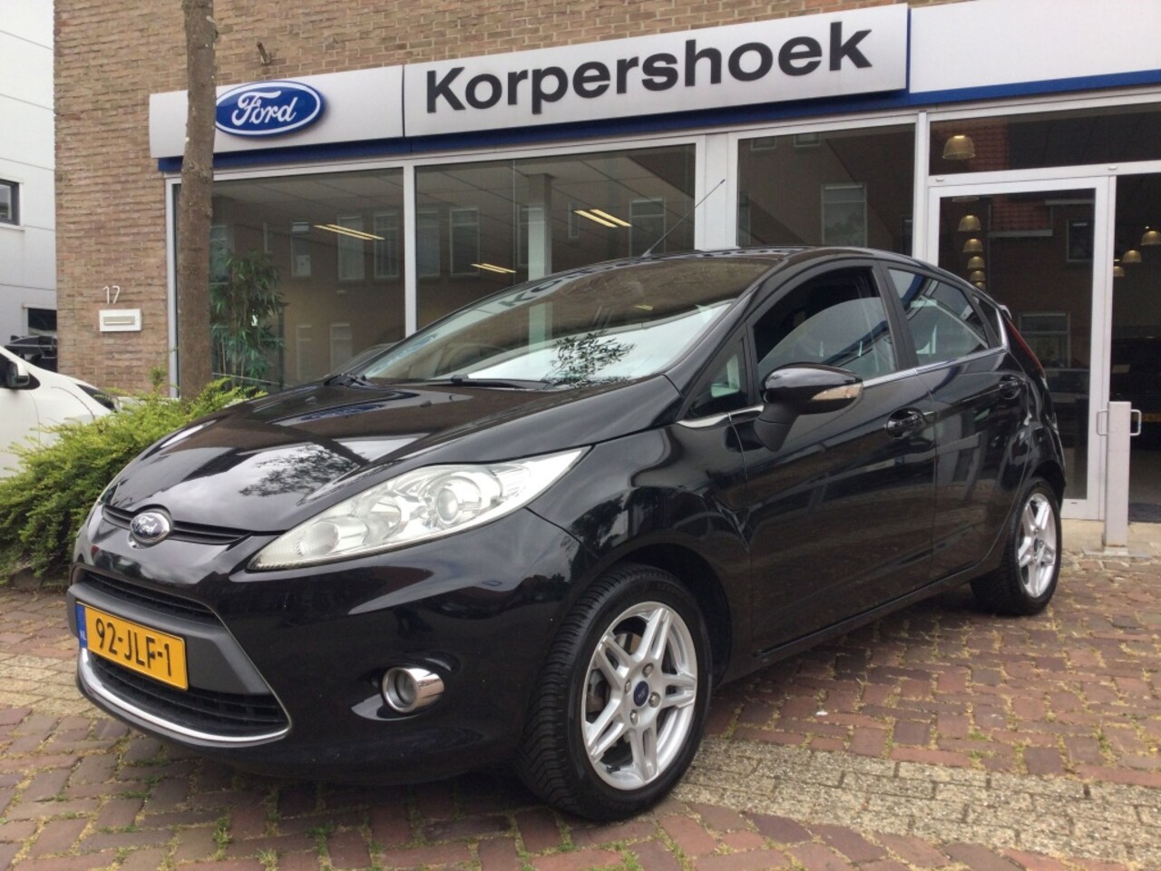 Ford Fiesta - 1.6 Titanium 1.6 Titanium - AutoWereld.nl