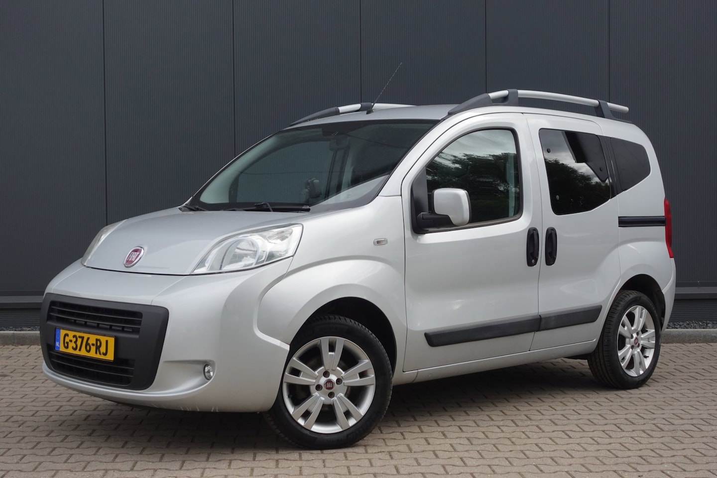 Fiat Qubo - 1.4 Easy AIRCO/BENZINE - AutoWereld.nl