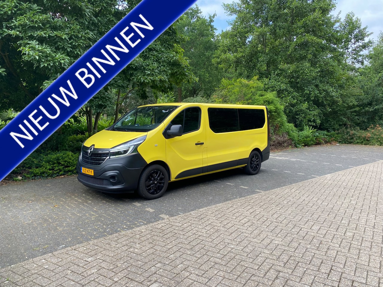 Renault Trafic - 2.0 dCi 170 T29 L2H1 DC Luxe ** AUTOMAAT ** TOPSTAAT ** - AutoWereld.nl