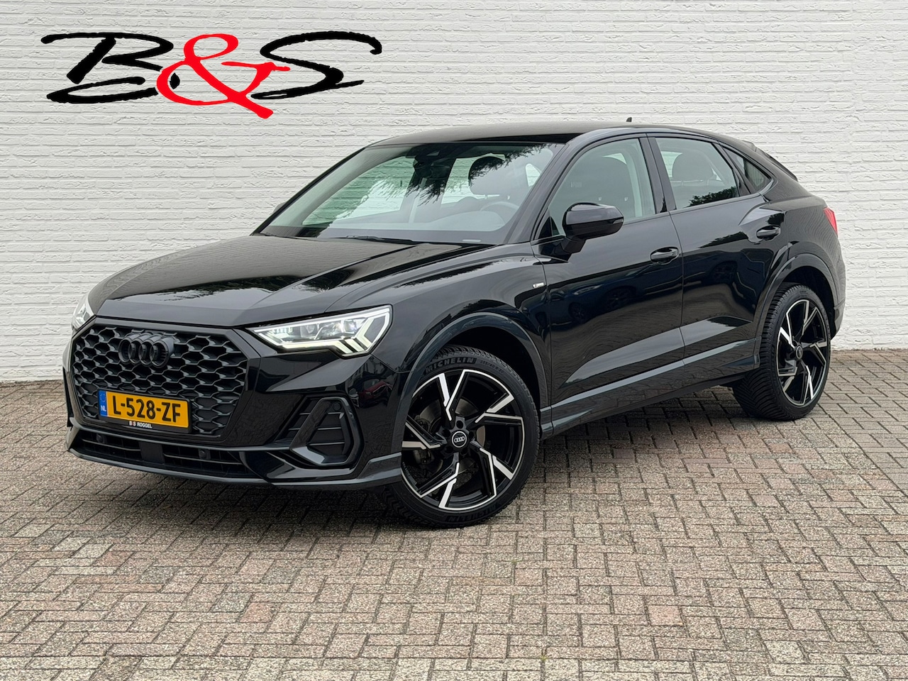 Audi Q3 Sportback - 35 TFSI S-line Adaptive cruise Digitaal dashboard Led Clima Stoelverwarming Carplay - AutoWereld.nl