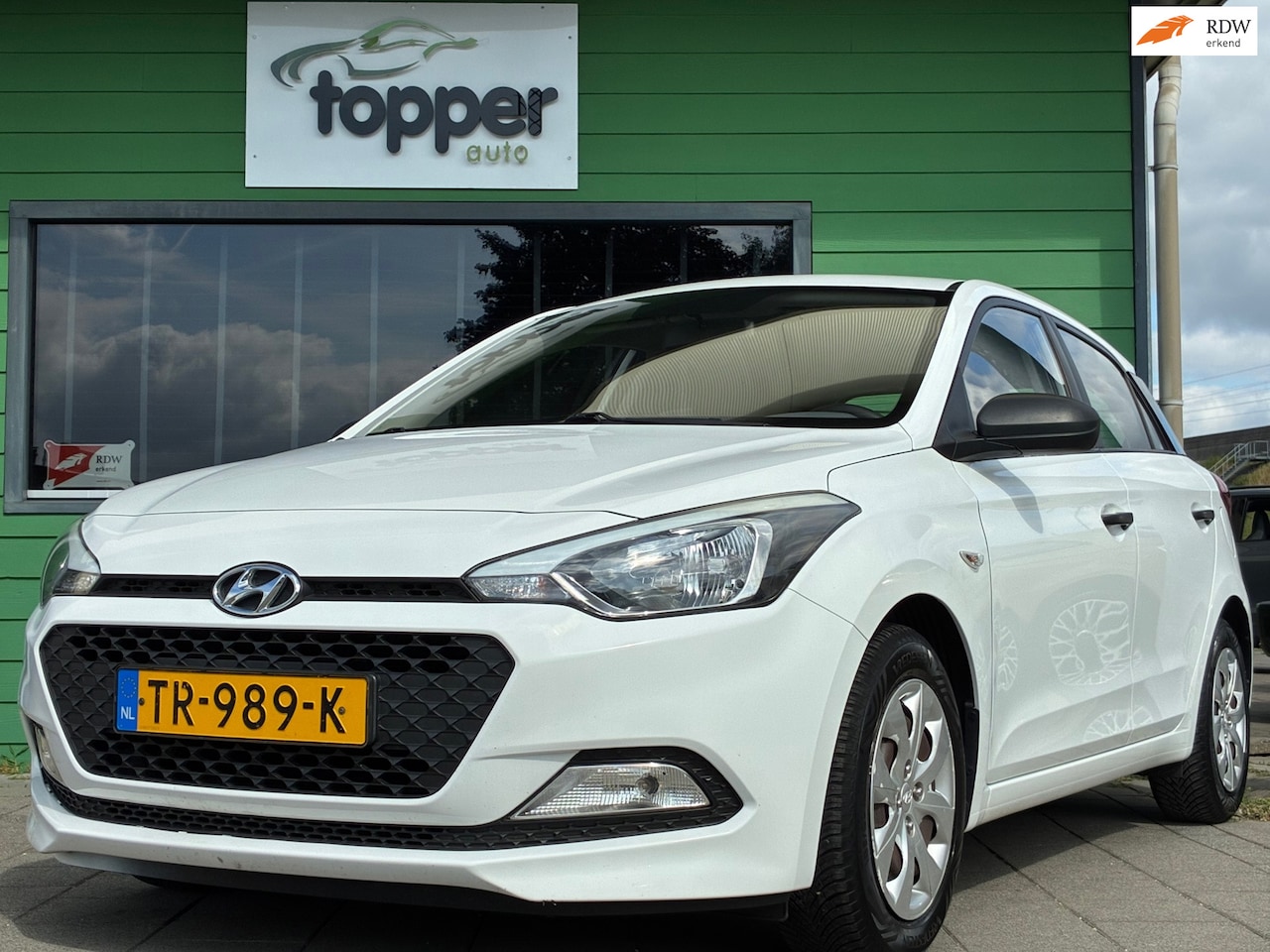 Hyundai i20 - 1.2 LP i-Drive|Nieuwe APK|Elektrische Ramen|Trekhaak|Zeer goede staat| - AutoWereld.nl