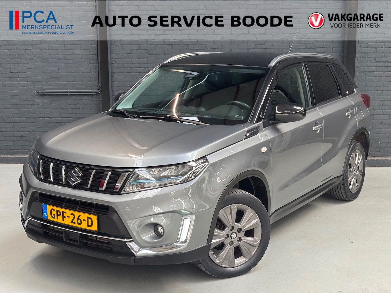 Suzuki Vitara - 1.4 Smart Hybrid AllGrip (4WD / AWD) Style automaat - trekhaak - twotone - AutoWereld.nl