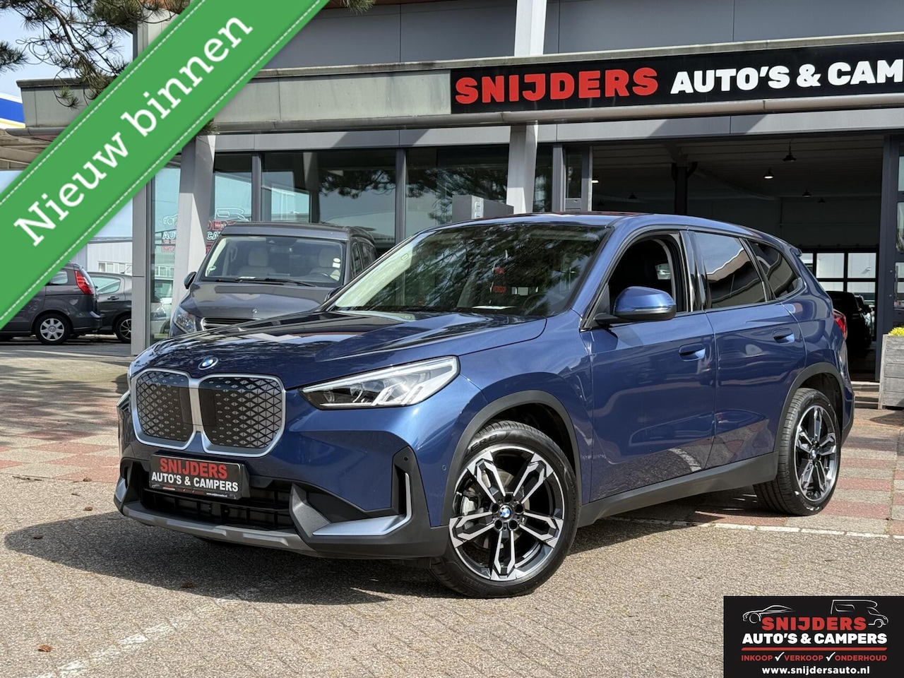 BMW iX1 - eDrive20 67 kWh Shadow line 07-2024 - AutoWereld.nl