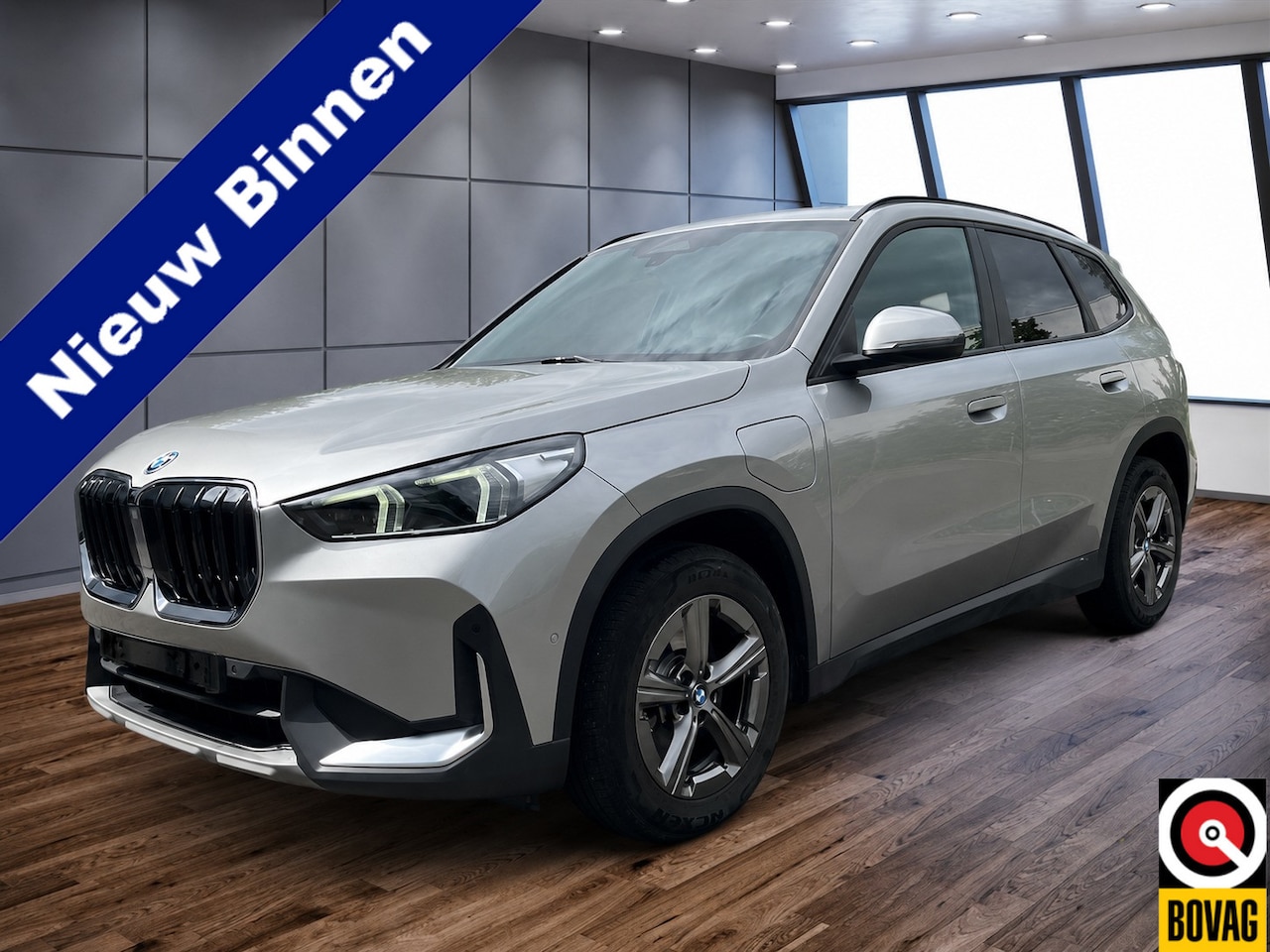 BMW X1 - xDrive25e Trekhaak Harman-Kardon Leder Elek Stoelverstoeling LED Carplay DAB Achteruitrijc - AutoWereld.nl