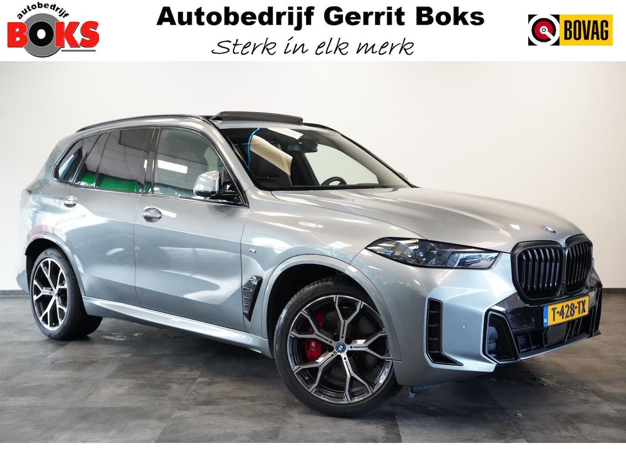 BMW X5 - xDrive50e Launch Edition Panoramadak Leder M-Sport Pro Trekhaak Head-Up - AutoWereld.nl