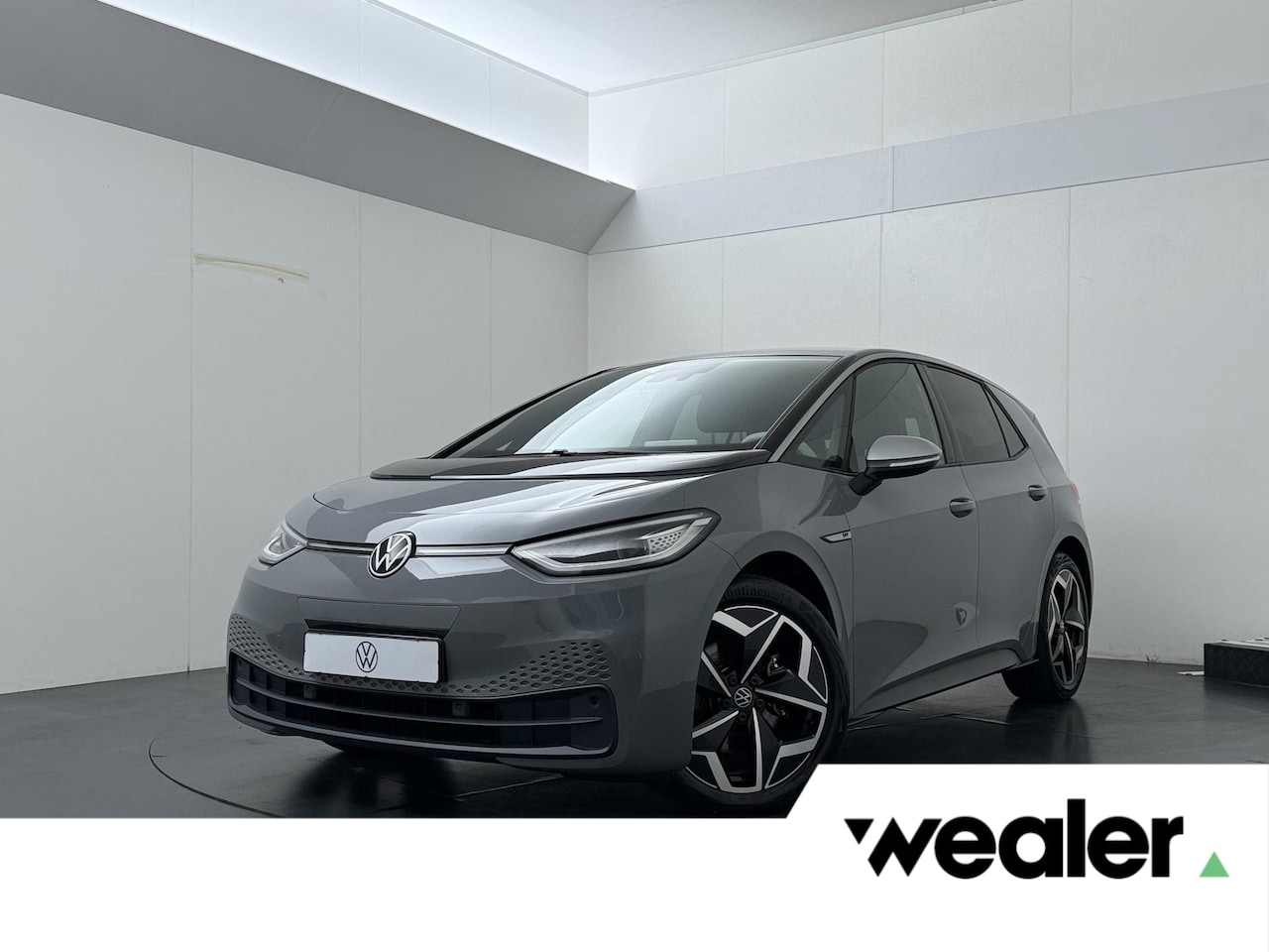 Volkswagen ID.3 - First Plus 58 kWh | 204 PK | Adaptive Cruise Control | Achteruitrijcamera | Matrix LED | N - AutoWereld.nl